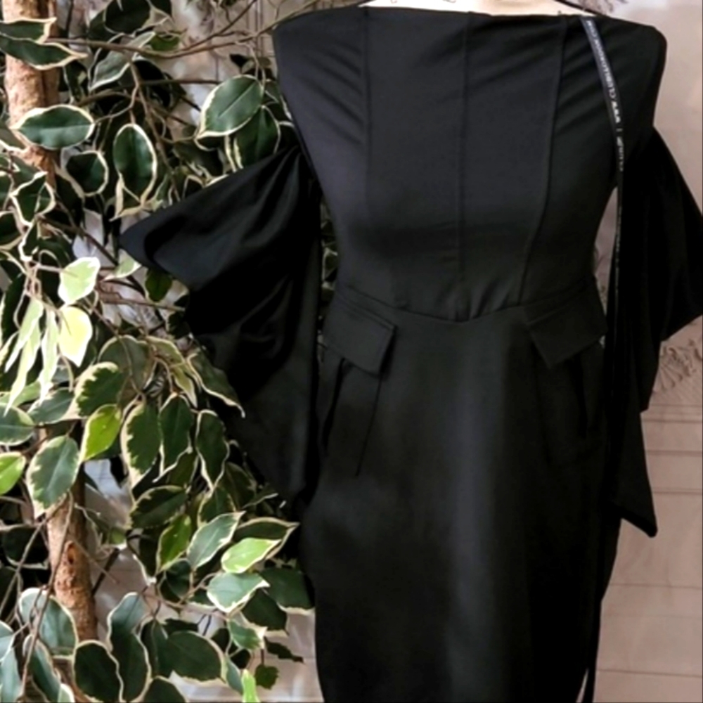 NWT CLUB l London Off shoulder Blouson Sleeve Black Mini Dress 14UK/10US…